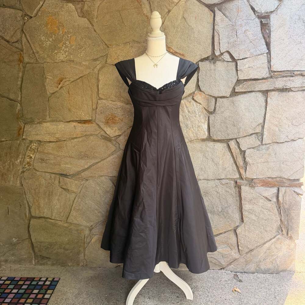 Betsy & Adam by Linda Bernell Black Sequin Lace Bodice Midi Dress Size 6